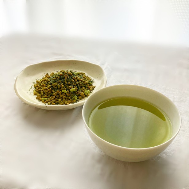 Zielona herbata genmaicha z prażonym ryżem